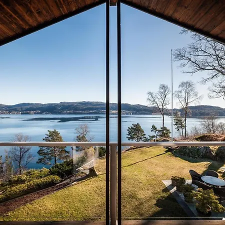 Arboretet - Seaside With Private Pool & Infrared Sauna In The Heart Of Arboretet, 别墅 *
