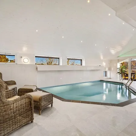 Arboretet - Seaside With Private Pool & Infrared Sauna In The Heart Of Arboretet, * 卑爾根