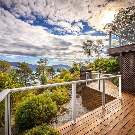 Arboretet - Seaside With Private Pool & Infrared Sauna In The Heart Of Arboretet, Willa *