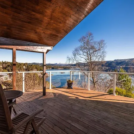 Arboretet - Seaside With Private Pool & Infrared Sauna In The Heart Of Arboretet, 别墅 *