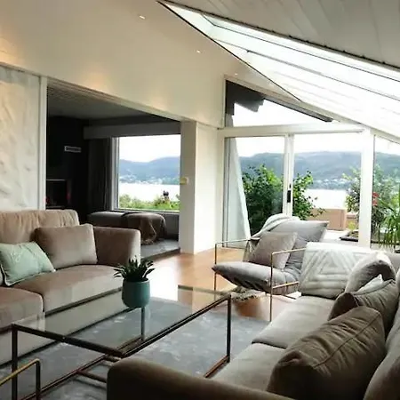 Arboretet - Seaside With Private Pool & Infrared Sauna In The Heart Of Arboretet, 别墅