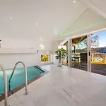 Arboretet - Seaside With Private Pool & Infrared Sauna In The Heart Of Arboretet, Берген